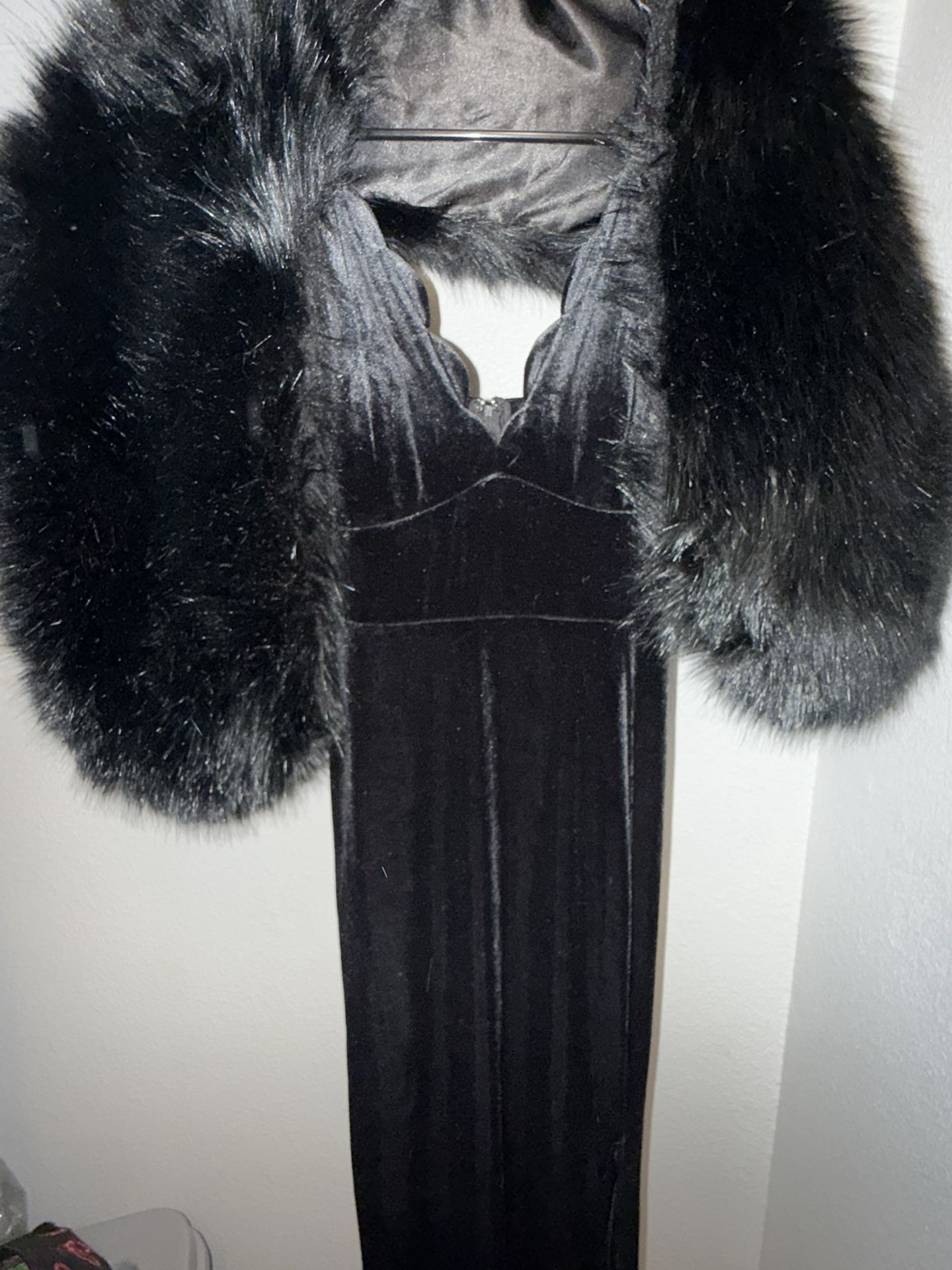 Velvet Floor Length Gown With Black Fur