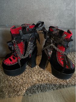 Woman’s boots