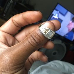 10k Diamond Ring