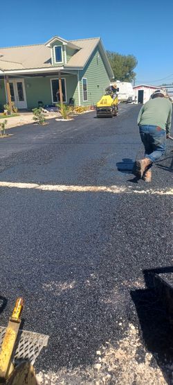 ASPHALT & SEALER