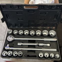 Pittsburgh 20 Piece Jumbo Socket Set