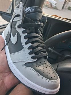 Jordan's 1s shadows