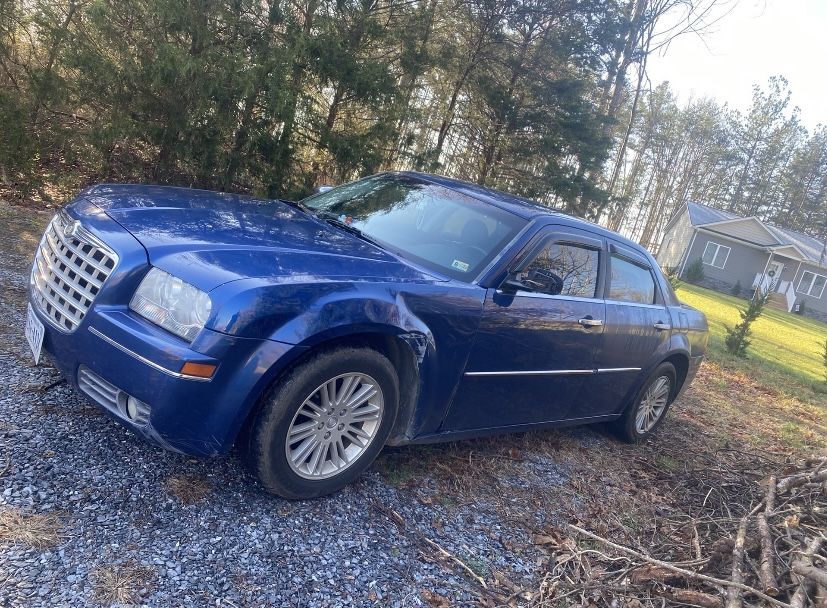 2010 Chrysler 300