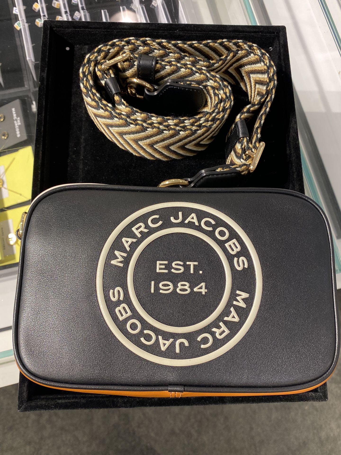 Authentic Marc Jacobs Flash Bag