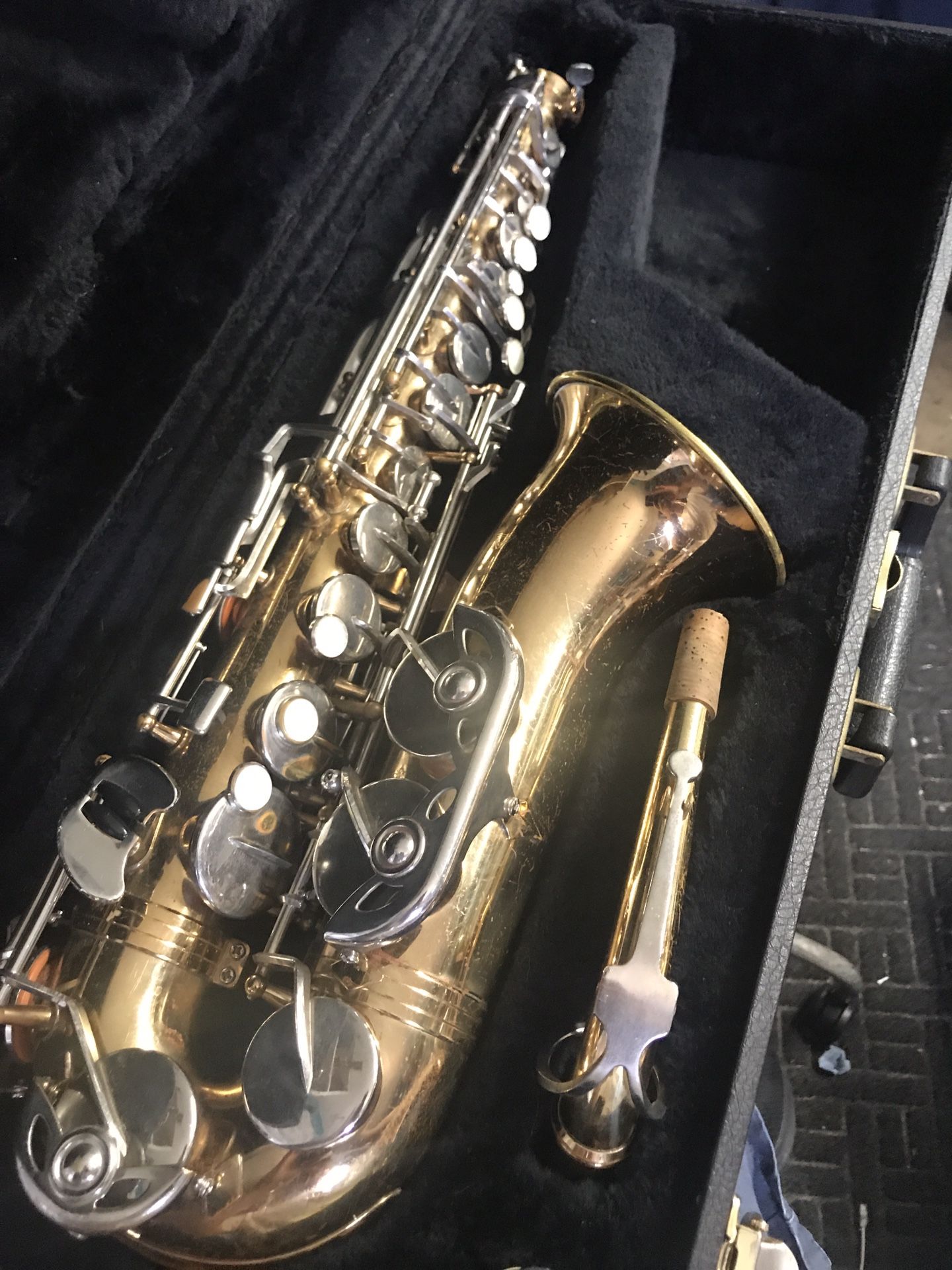 Vito Saxophone