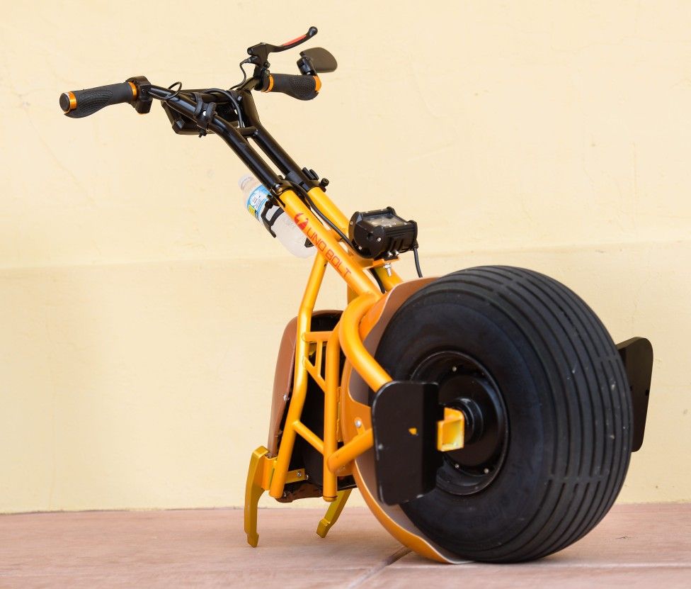 uno bolt self balancing battery powered unicycle