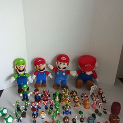 Mario Figurines And Plushies 