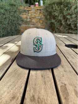 New Era Seattle Mariners fitted size 7 baseball ball cap