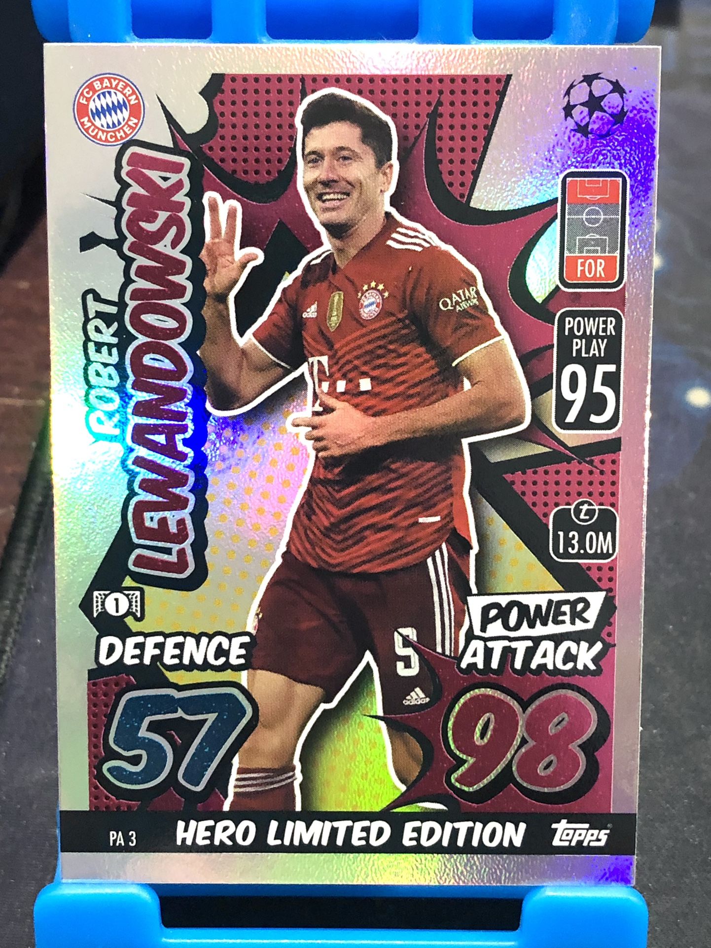 TOPPS MATCH ATTAX ROBERT LEWANDOWSKI HERO LIMITED EDITION