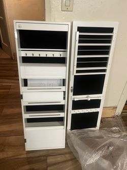 Mirror drawer
