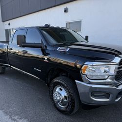 2022 Ram 3500 Dually Cummins Turbo Diesel 