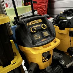 Dewalt Power Sander And HEPA Vacuum 