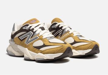 Size 4 New Balance