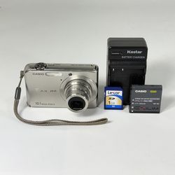 Casio EXILIM EX‑Z1000 Silver 10.1MP Digital Camera with 1GB Memory & Charger