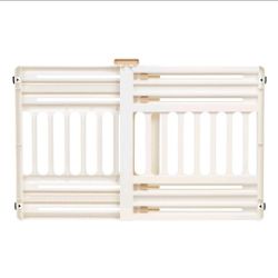 Retractable Pet Gate