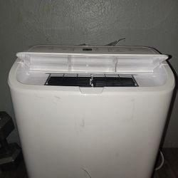 10,000 BTU Portable Ac Unit w/ Remote