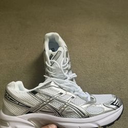ASICS GEL-Contend  shoes 
