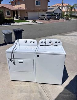 Whirlpool Washer And Dryer Set 