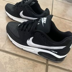 Nike Air Max Women’s 8.5