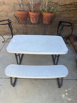 Folding Plastic Picnic Table with Bench