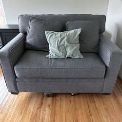 Loveseat with pullout bed