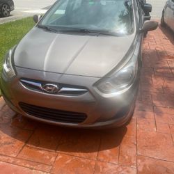 2013 Hyundai Accent
