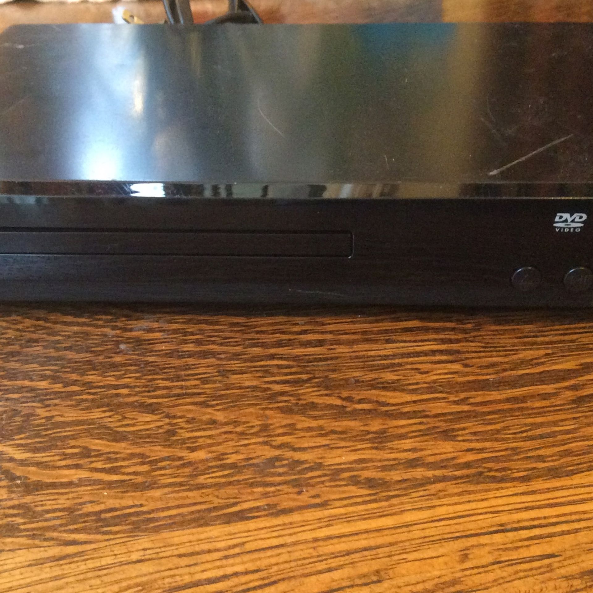 INSIGNIA DVD PLAYER