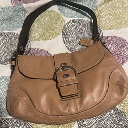Coach Vintage Soho Shoulder Bag Beige Tan Leather 