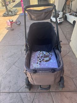 BABYTREND WAGON STROLLER 