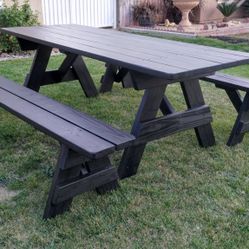 Custom Build Picnic Tables. 