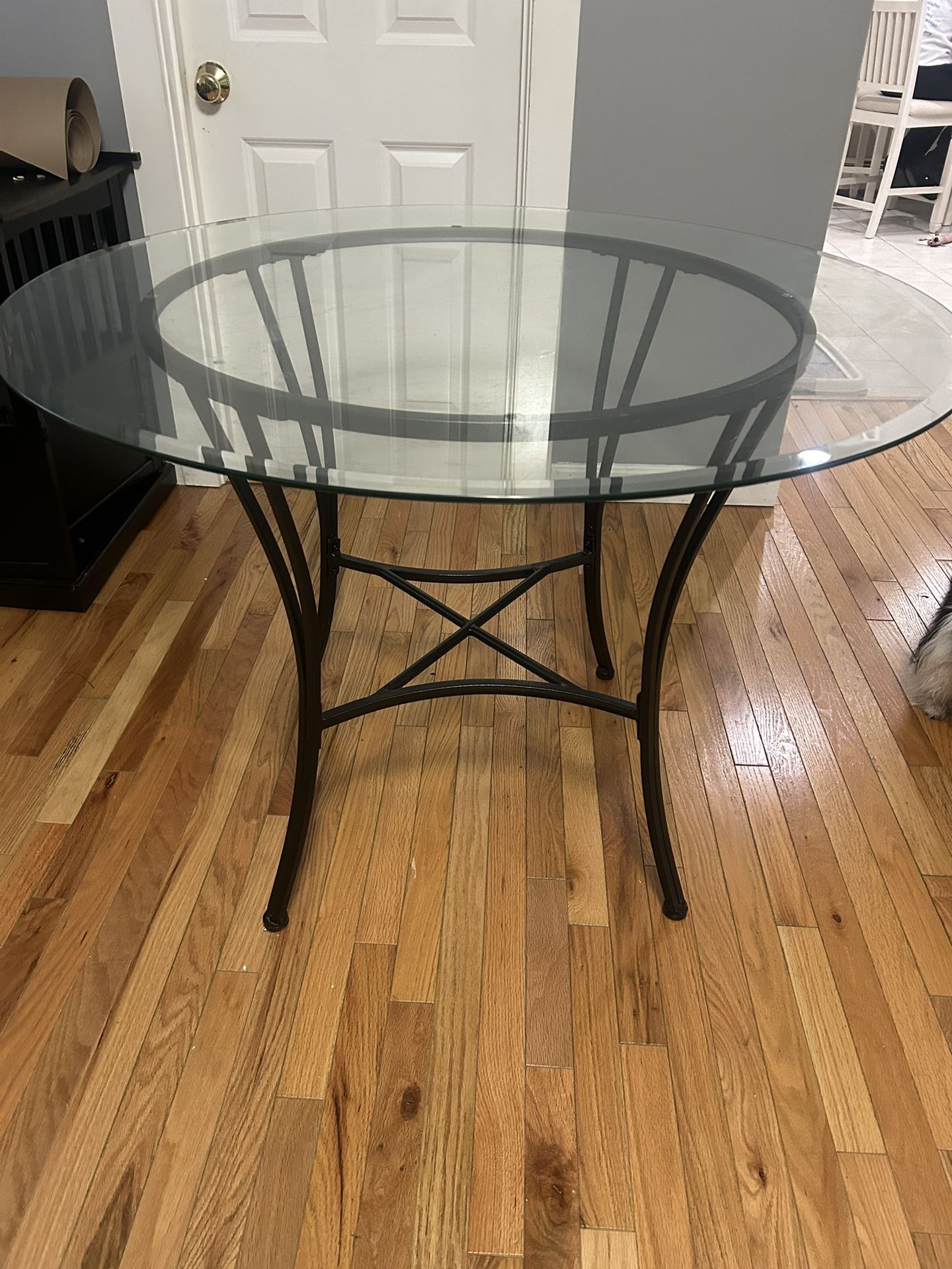 Round Glass Table 