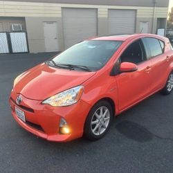 2013 Toyota Prius c