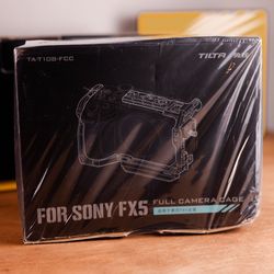 Sony FX5 Cage