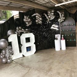 18 Marquee Black And Gray Balloons 