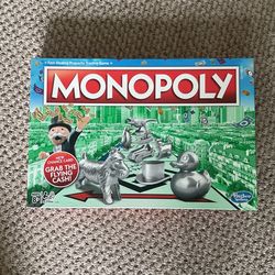 Monopoly (like new never played)