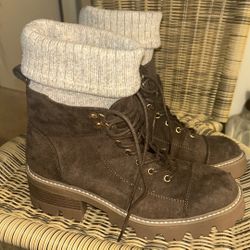 Brown Suede Lace-Up Boots - Women’s Size 9
