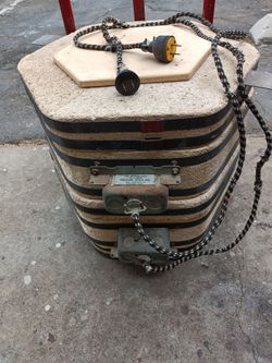 Kiln Fowles Co. Vintage