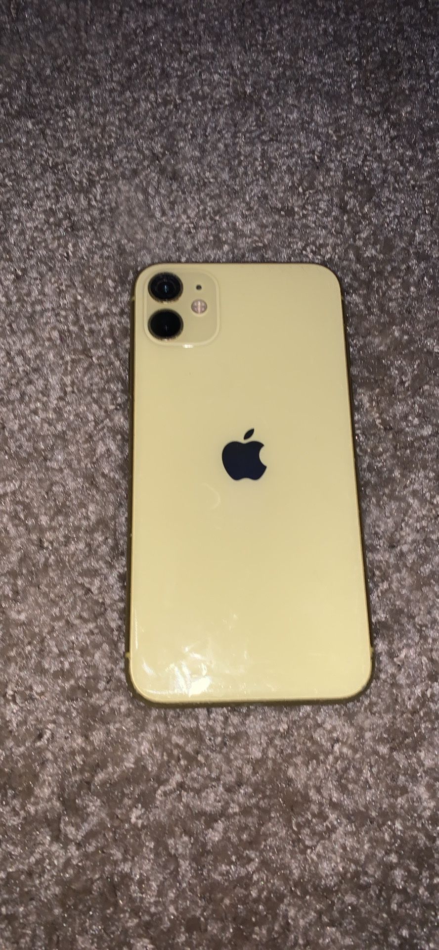 iphone 11 Yellow 128gb