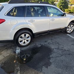 2012 Subaru Outback 
