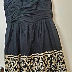 Liz Claiborne black dress with off-white pattern bottom trim (with lining)