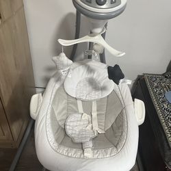 Graco DuetConnect Swing And Bouncer. 