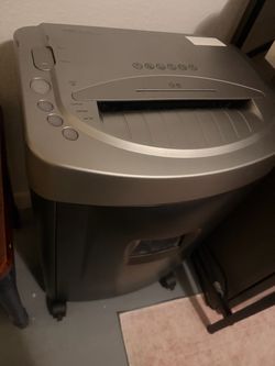 Heavy Duty Paper Shredder on Wheels