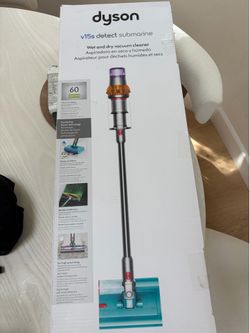 New Dyson V15s Detect Submarine vacuum