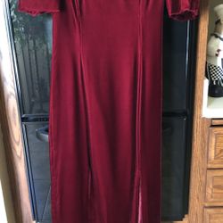 Burgundy Long Dress Size 2/4
