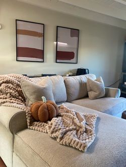 La-Z-Boy Sectional – Excellent Condition