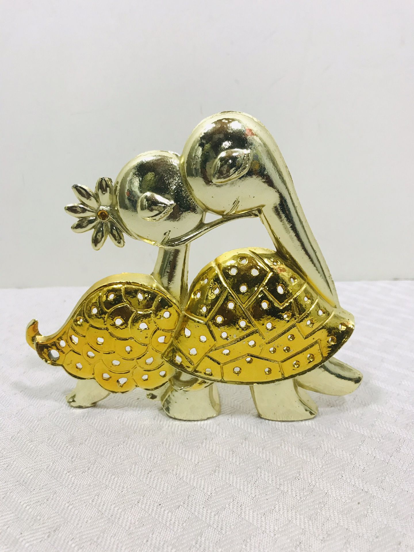 Turtles In Love Gold Tone Home Decoration
