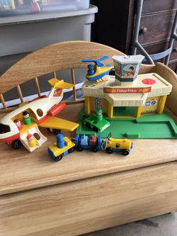 1985 Fisher Price Jetport Complete