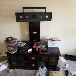 Tv Stand With TV Mount