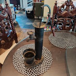 Cast Iron Pitcher Pump