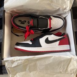 Air Jordan 1 Low Black Toe